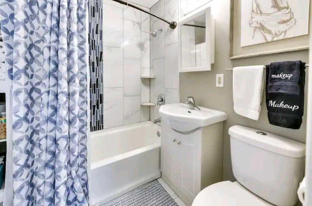 Photo of Bathroom in Little Italy