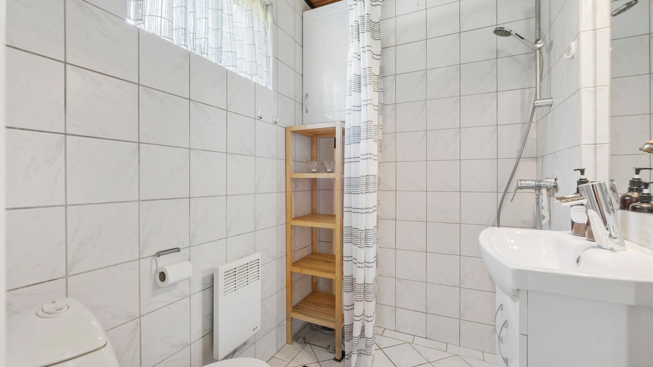 Photo of Bathroom in Hoensinge