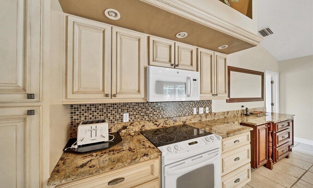 Photo of Kitchen in Pine Valley