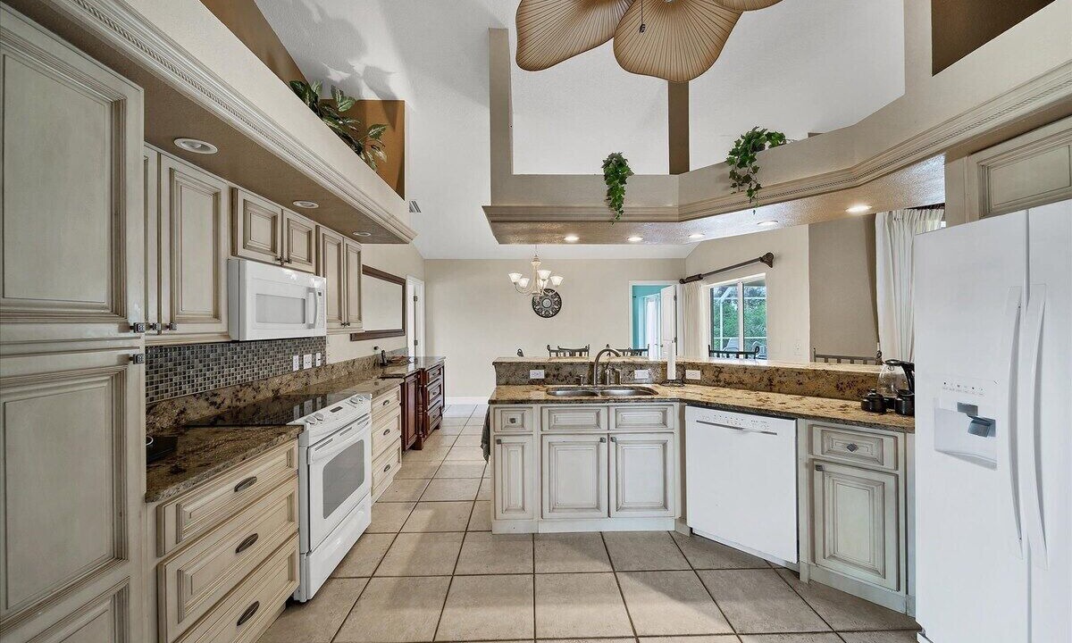 Photo of Kitchen in Pine Valley