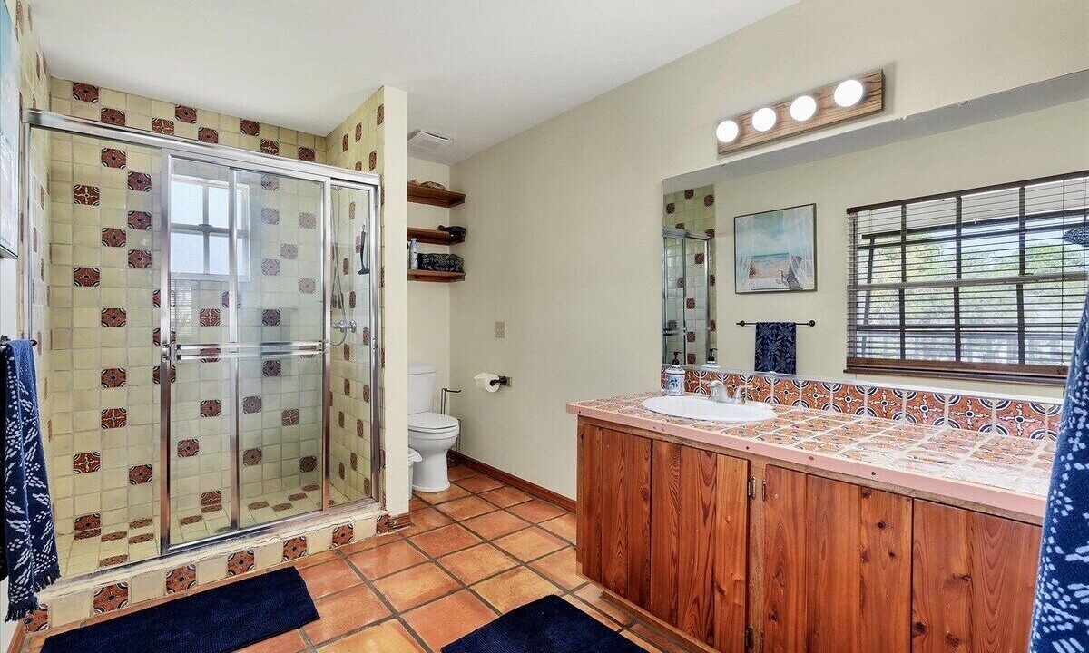 Photo of Bathroom in South Venice
