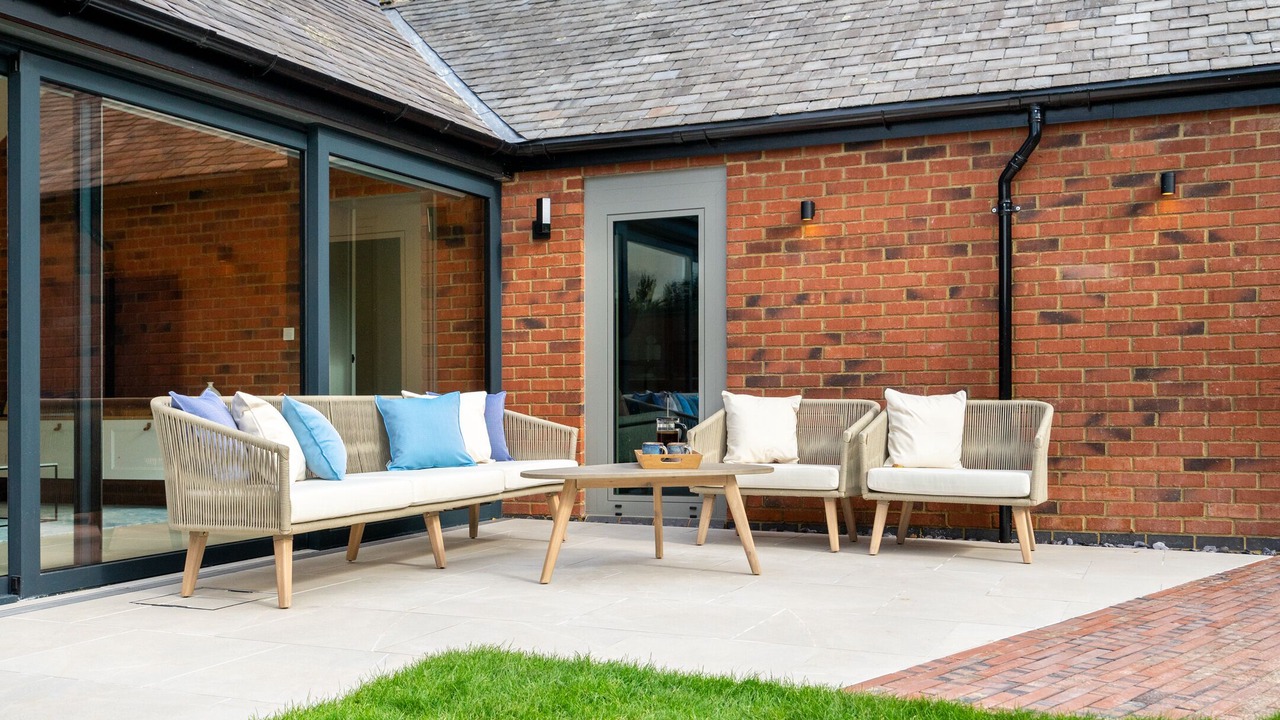 Photo of Patio Balcony in Kelmarsh