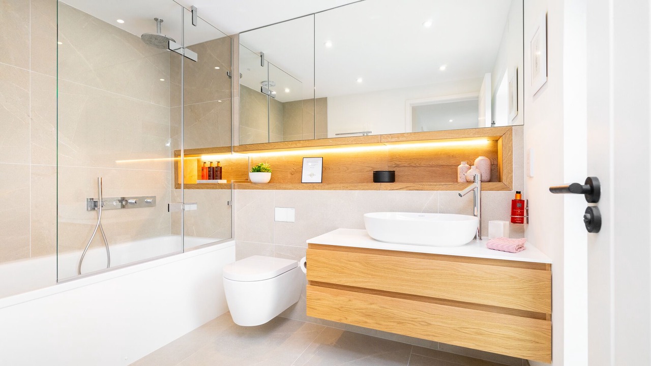 Photo of Bathroom in Kelmarsh