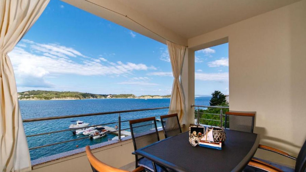 Photo of Livingroom in Supetarska Draga
