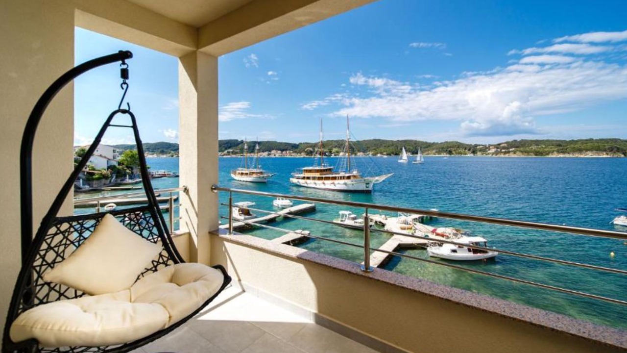 Photo of Patio Balcony in Supetarska Draga