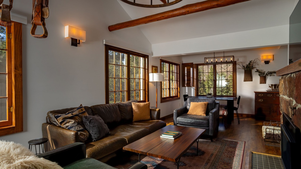 Photo of Livingroom in Cascade-Chipita Park