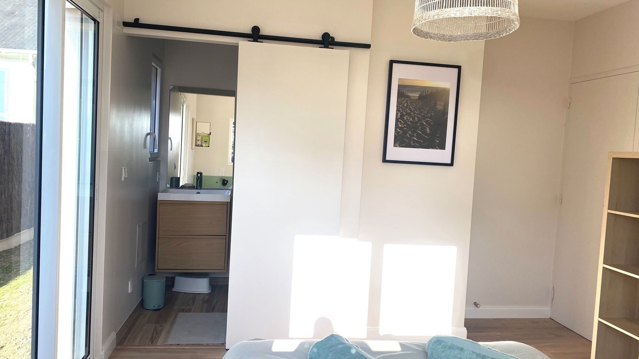 Photo of Bedroom in Saint-Marc-sur-Mer