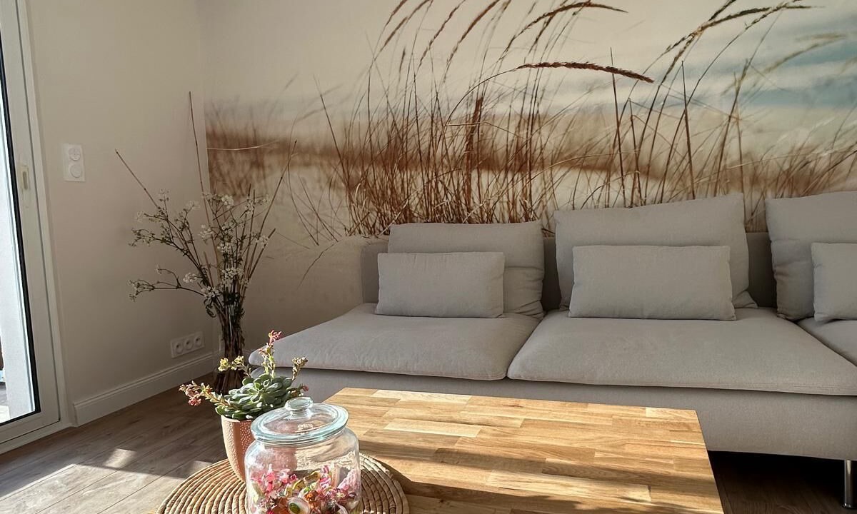 Photo of Livingroom in Saint-Marc-sur-Mer