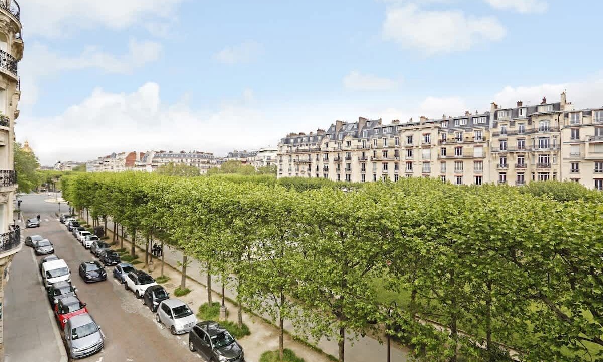 Photo of Others in Necker