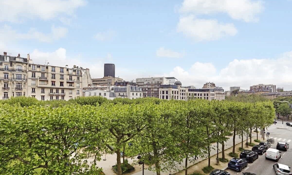 Photo of Others in Necker