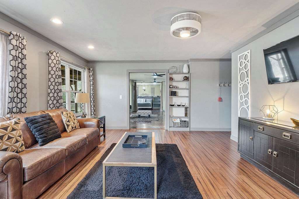 Photo of Livingroom in Eureka Springs