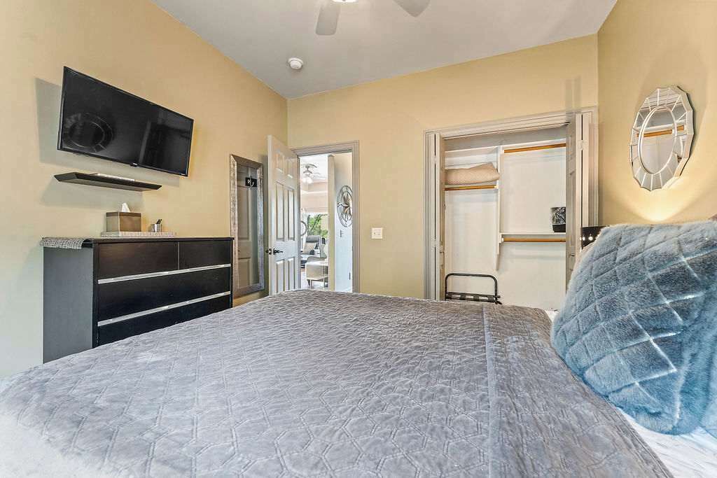 Photo of Bedroom in Eureka Springs