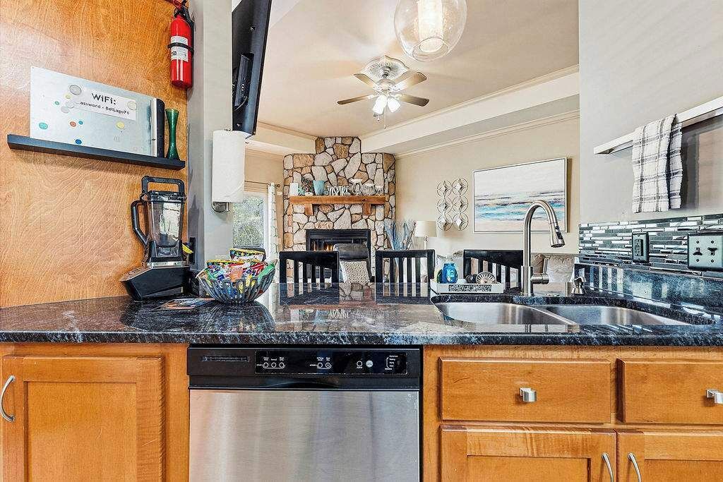 Photo of Kitchen in Eureka Springs