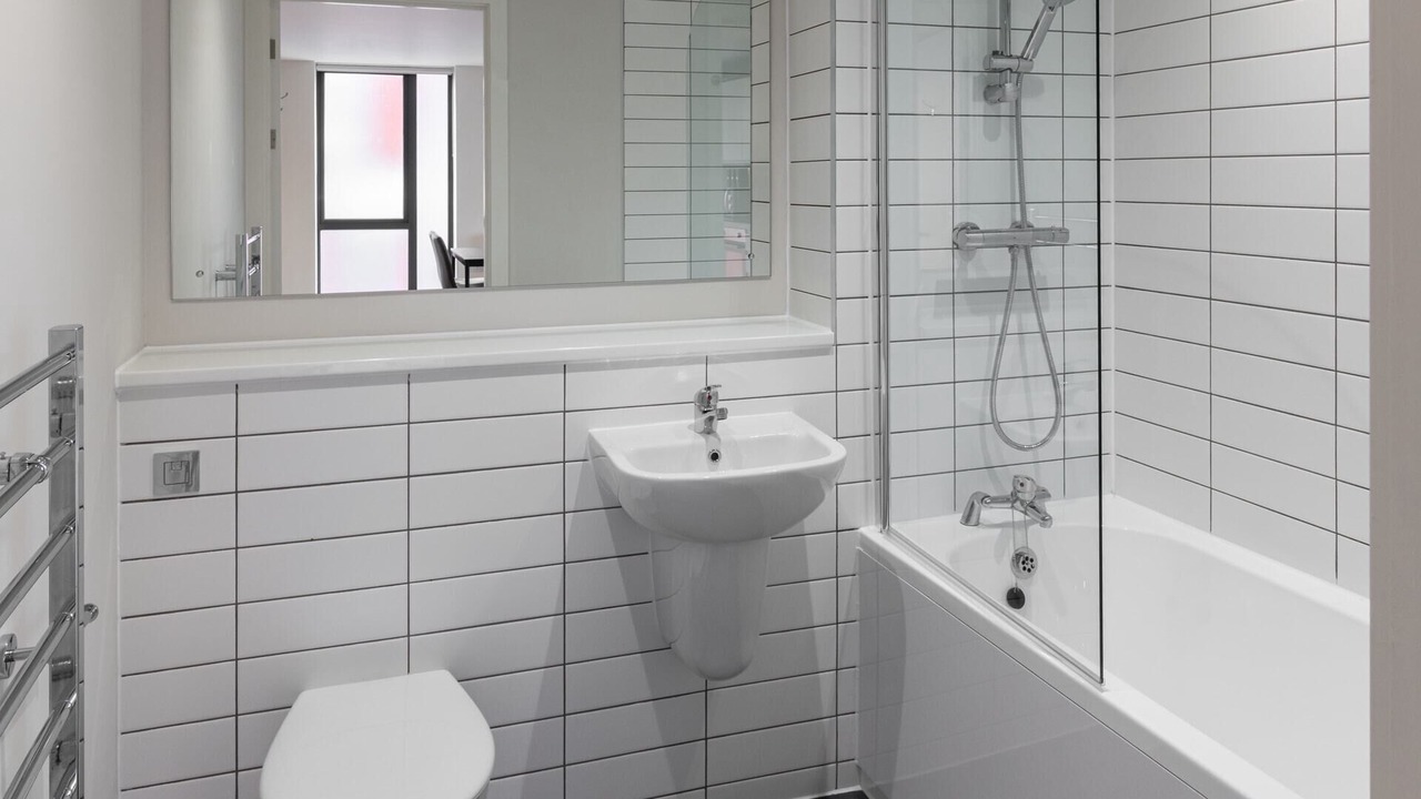 Photo of Others in Everton