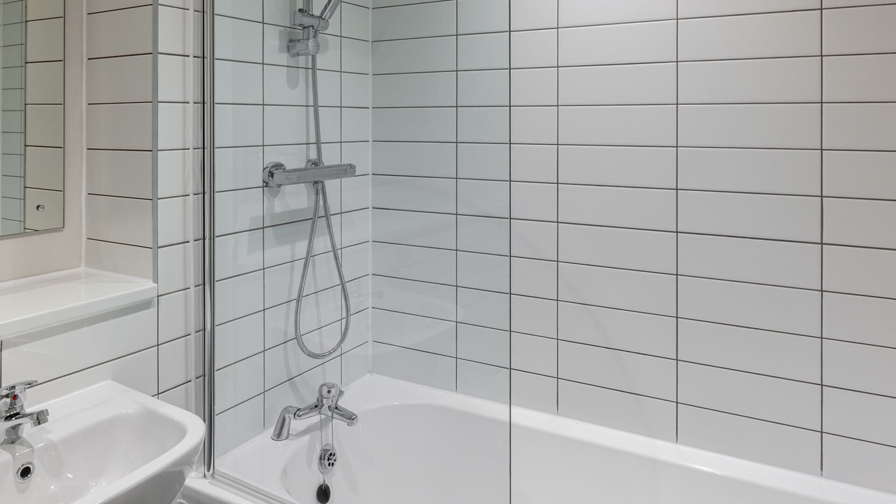 Photo of Others in Everton