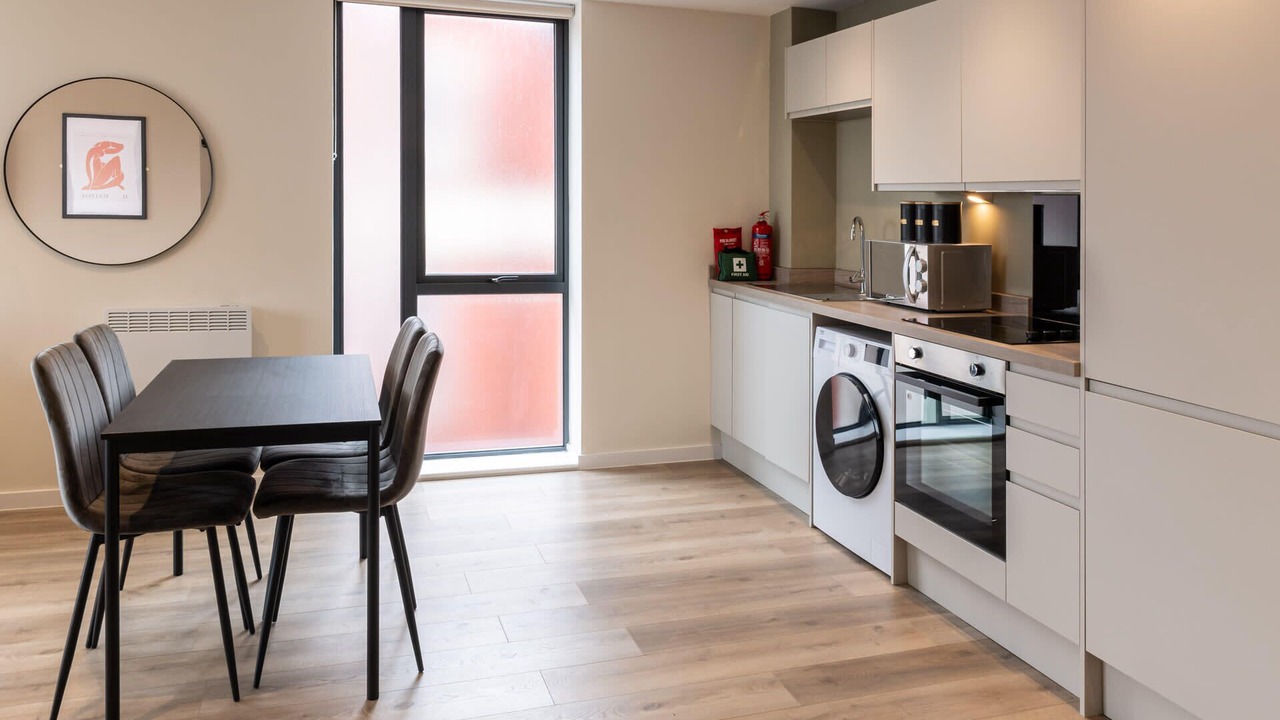 Photo of Others in Everton