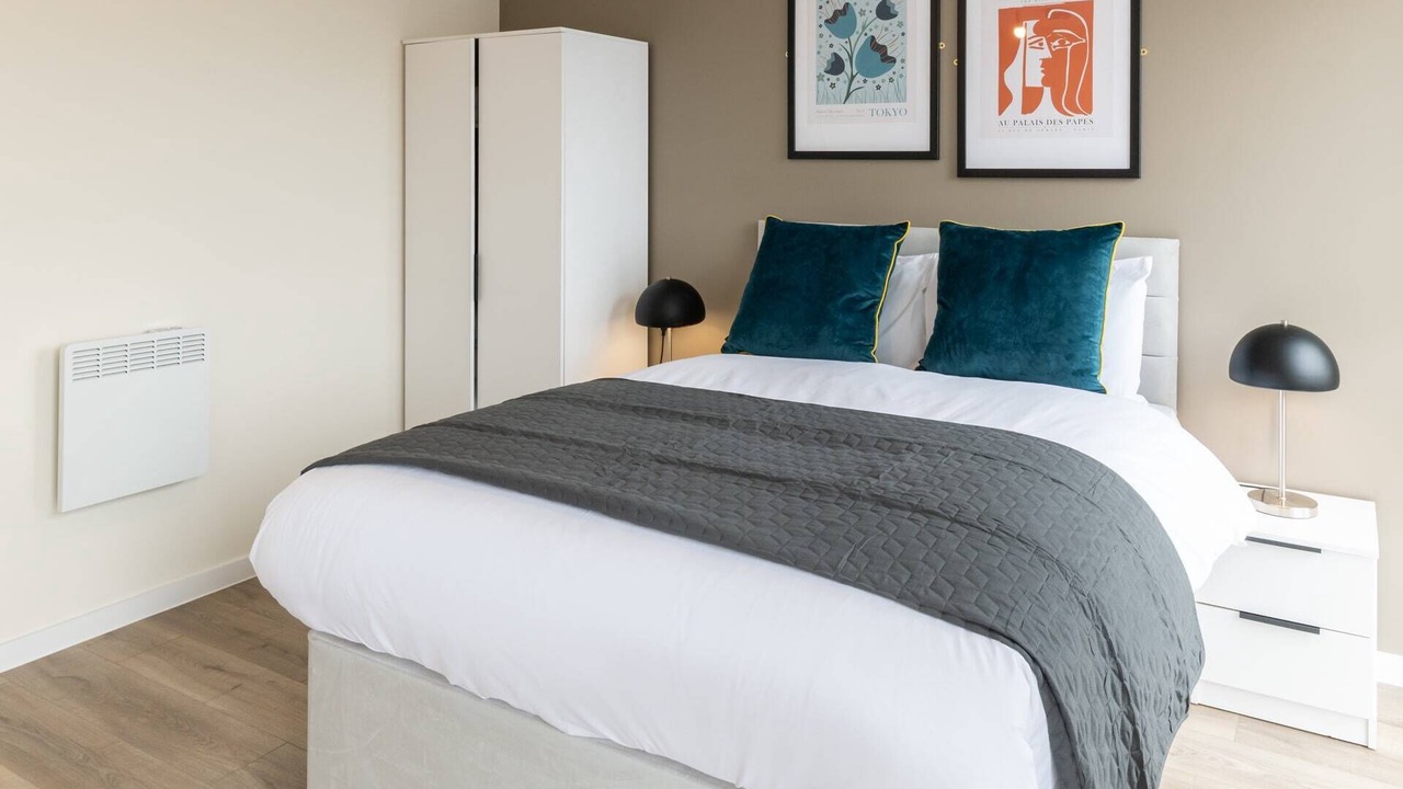 Photo of Others in Everton