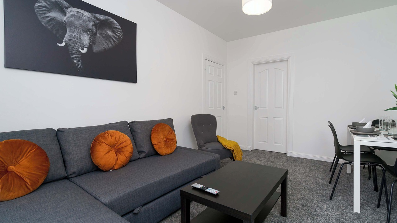 Photo of Livingroom in Wishaw