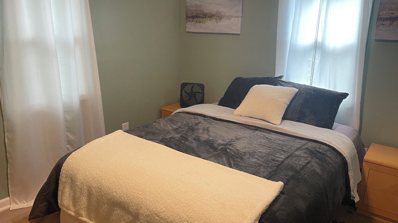 Photo of Bedroom in Elmira