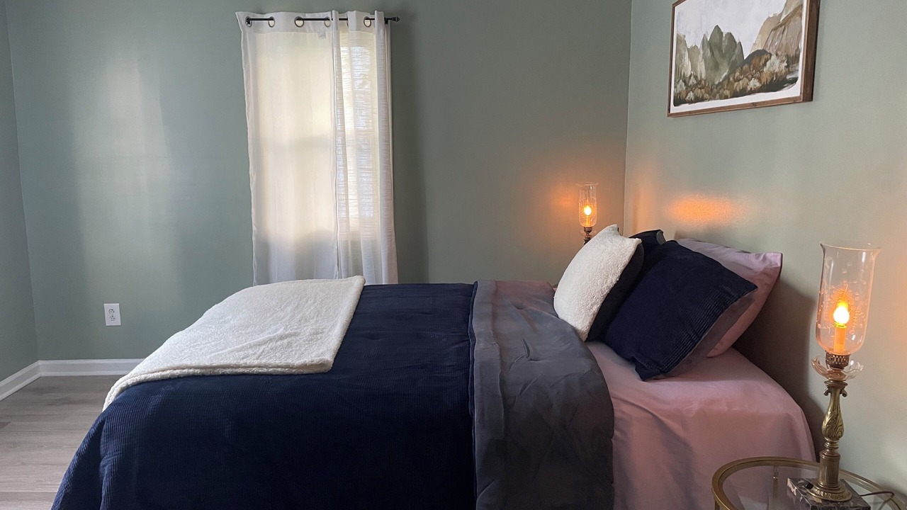 Photo of Bedroom in Elmira