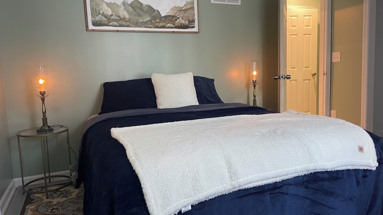 Photo of Bedroom in Elmira