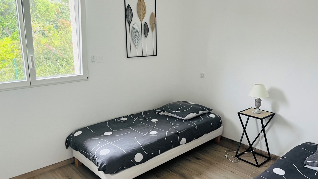 Photo of Bedroom in Porticcio