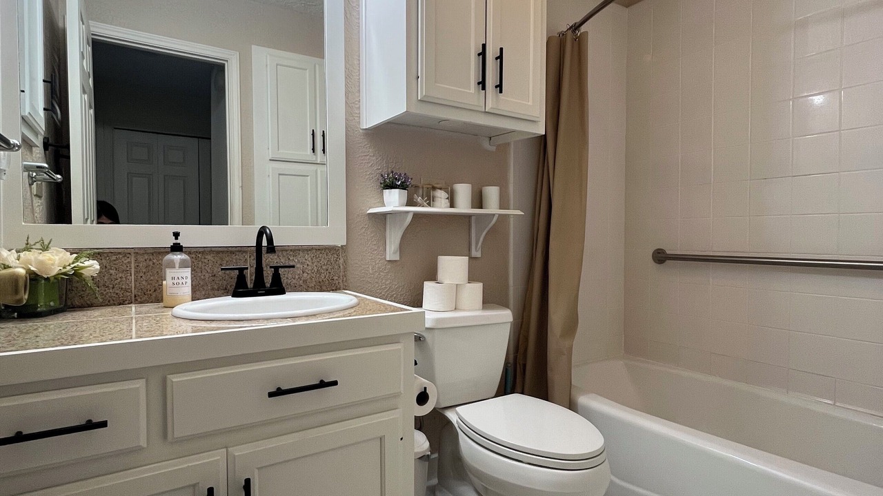 Photo of Bathroom in Brushy Creek