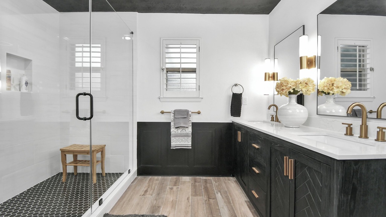 Photo of Bathroom in Atascocita