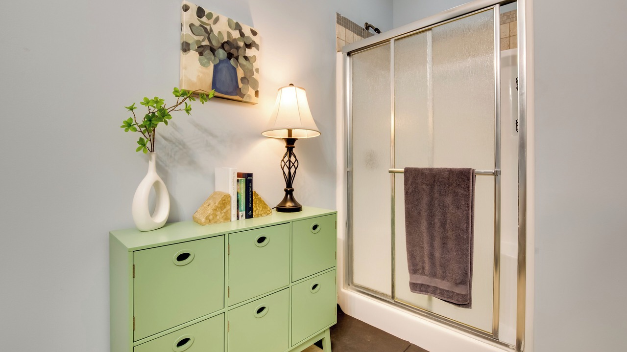 Photo of Bathroom in Hiram