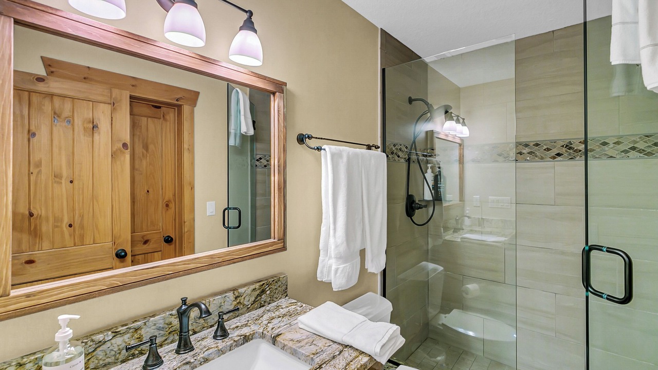 Photo of Bathroom in Sapphire