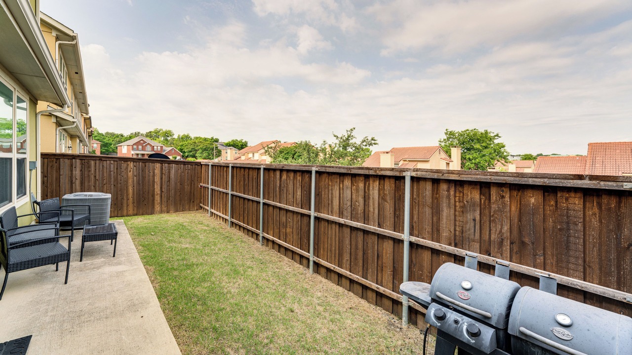 Photo of Others in Las Colinas