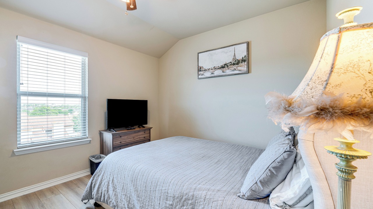 Photo of Bedroom in Las Colinas