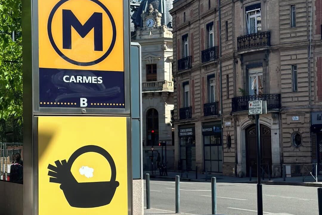 Photo of Others in Carmes
