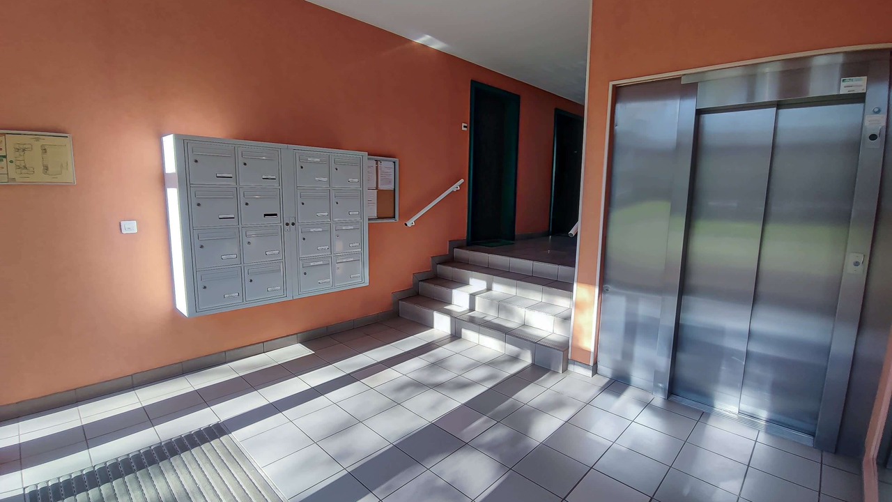 Photo of Others in Les Coutures