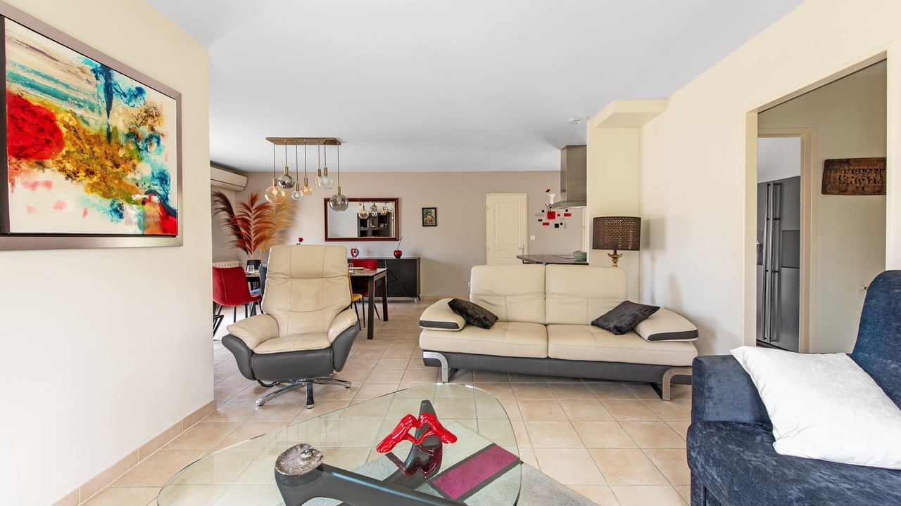 Photo of Livingroom in Cazilhac