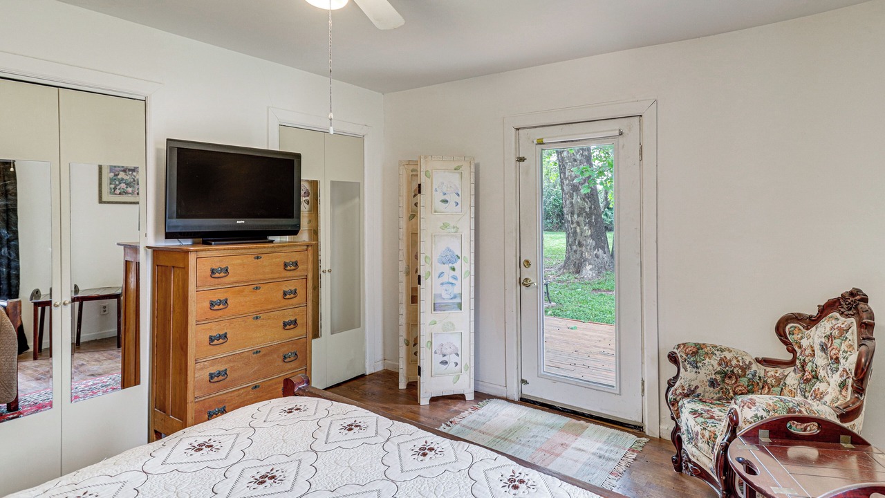 Photo of Bedroom in Kempwood