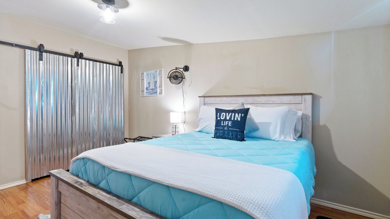 Photo of Bedroom in Carolyn Estates