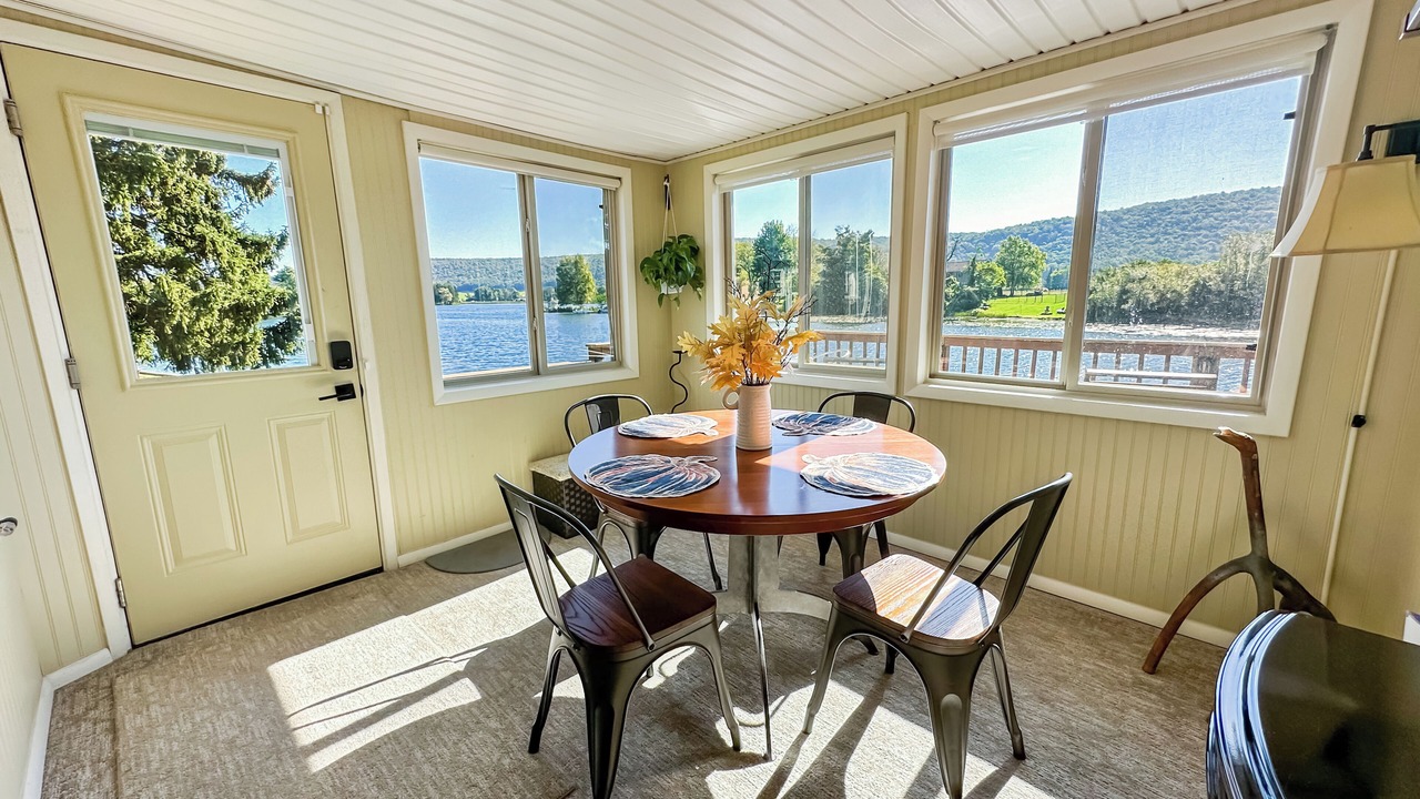 Photo of Others in Homer