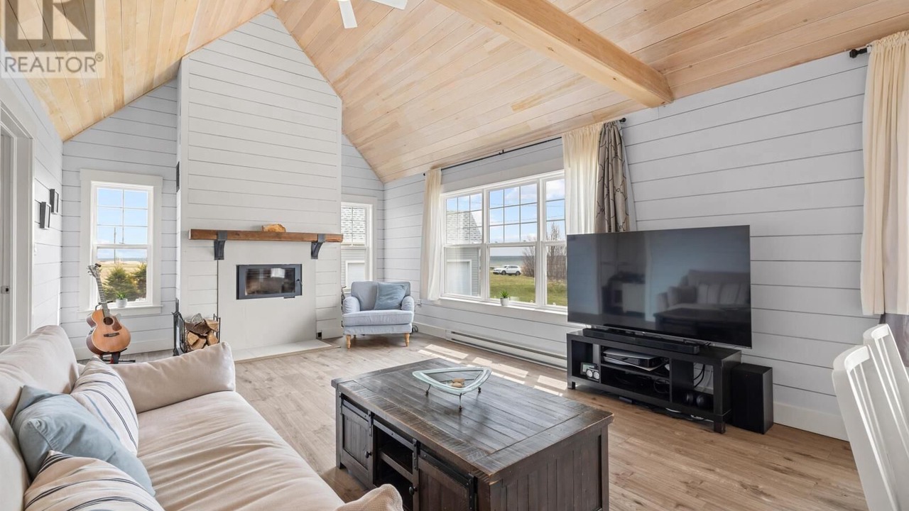 Photo of Livingroom in Murray Harbour North
