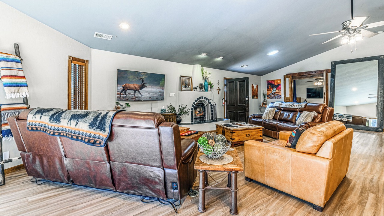 Photo of Livingroom in Ruidoso