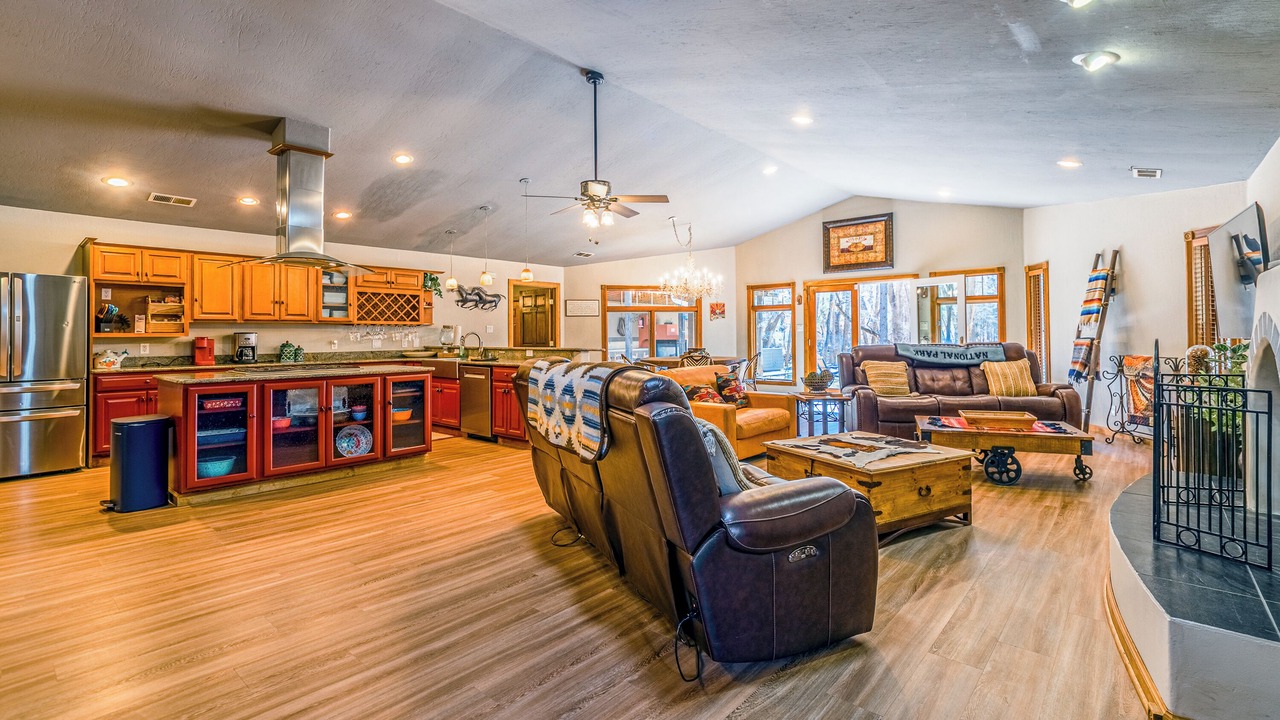 Photo of Livingroom in Ruidoso