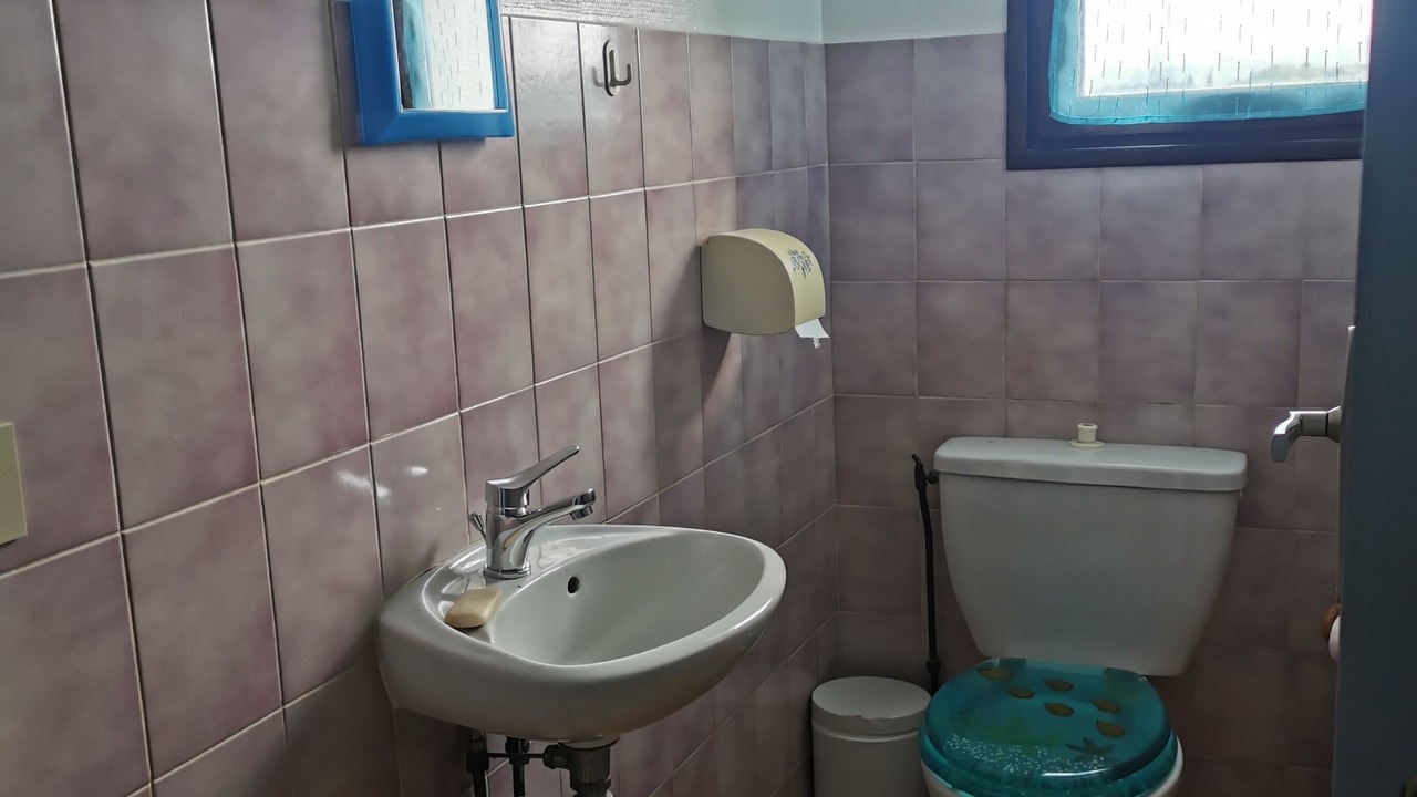 Photo of Bathroom in Crest