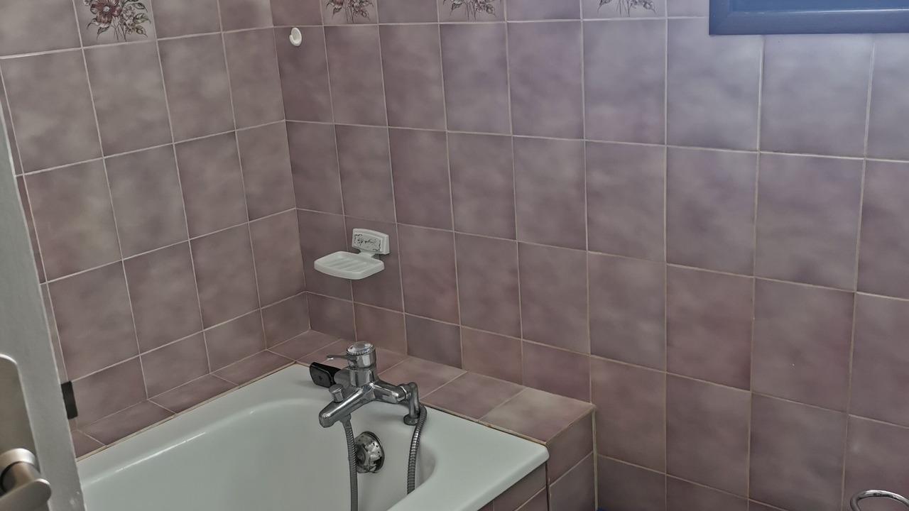 Photo of Bathroom in Crest