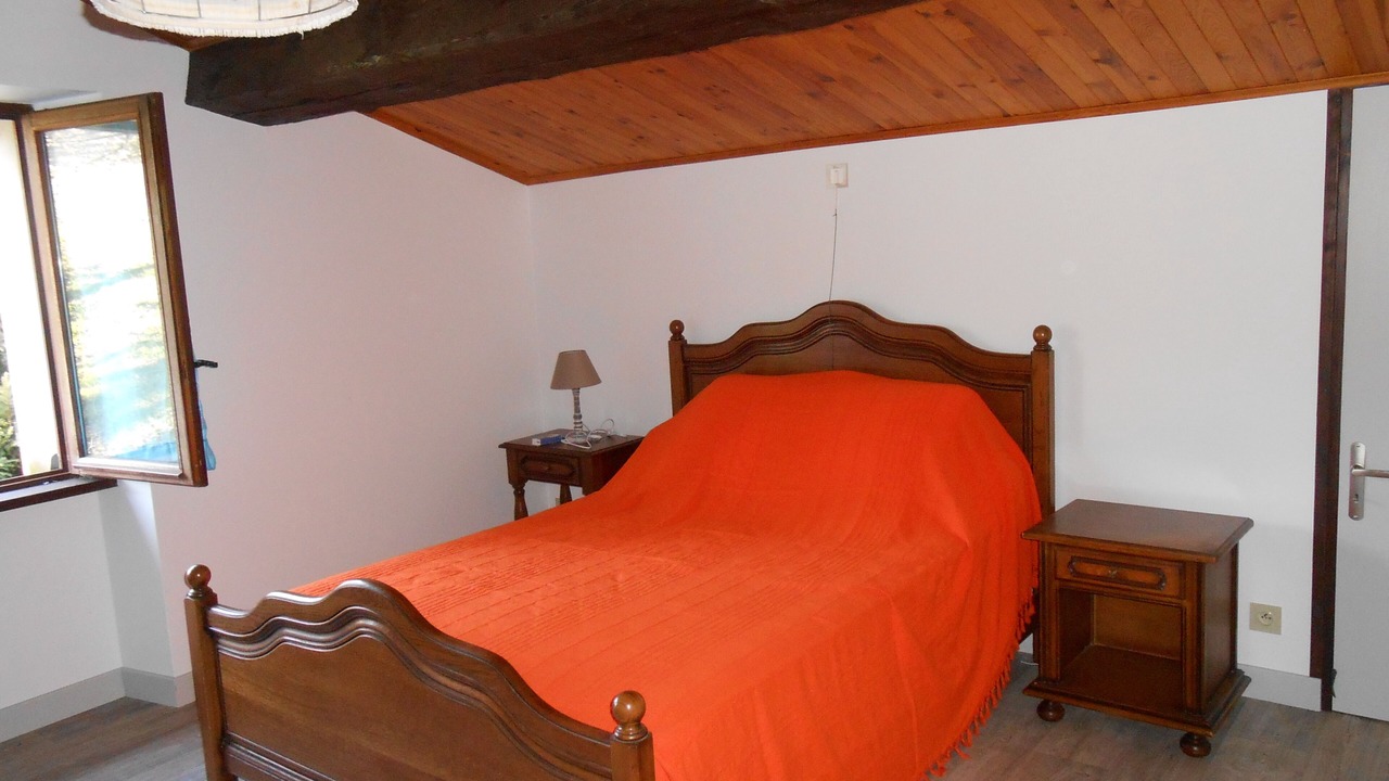 Photo of Bedroom in Crest