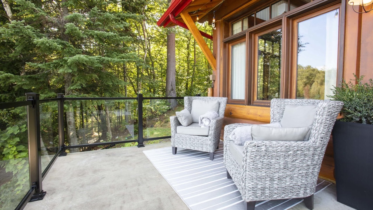 Photo of Patio Balcony in Lambton
