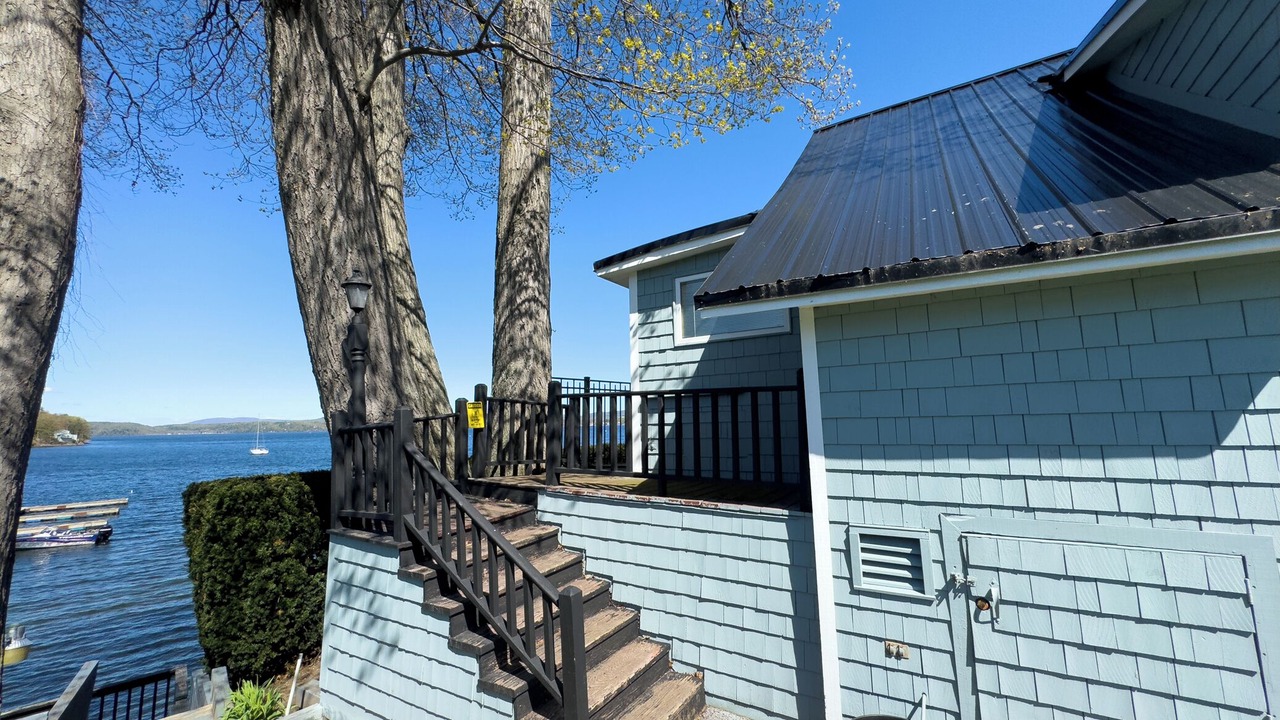 Photo of Outdoor in Malletts Bay