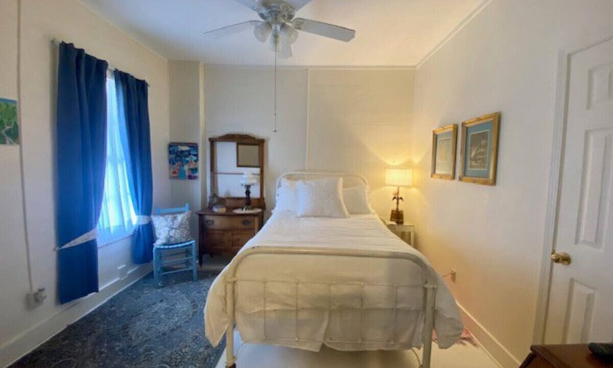 Photo of Bedroom in Natchez