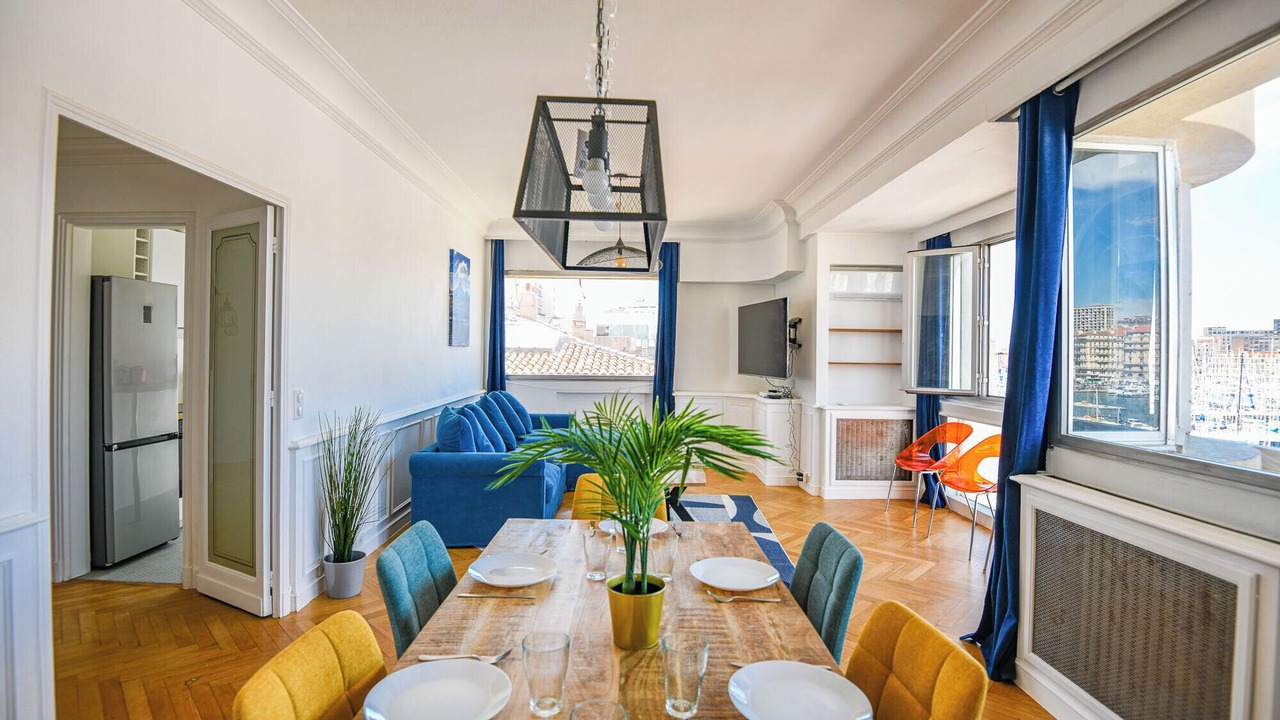 Photo of Others in Opera