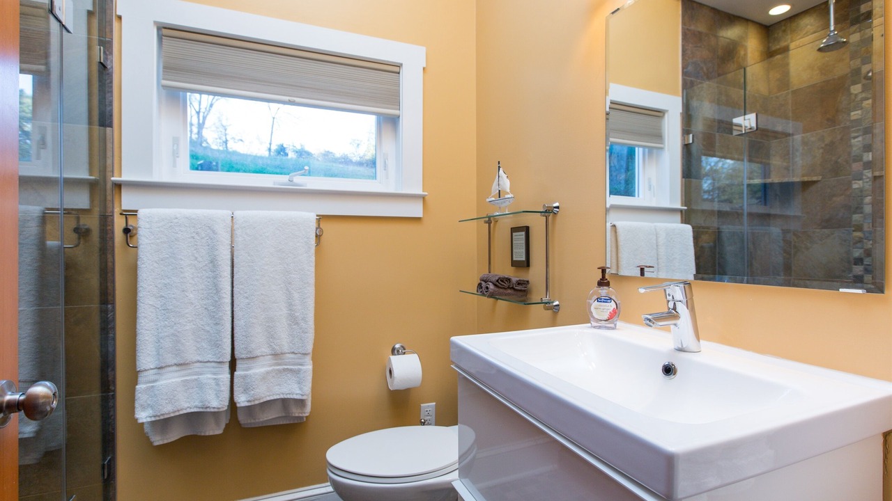 Photo of Bathroom in Front Royal