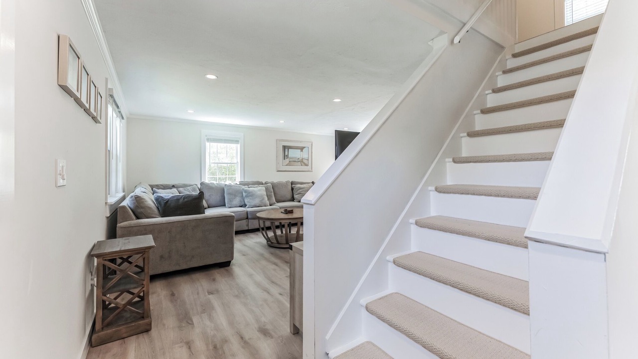 Photo of Bedroom in Yarmouth Port